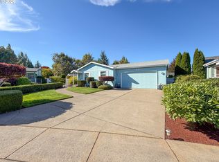 3220 Crescent Ave Space 28, Eugene, OR 97408