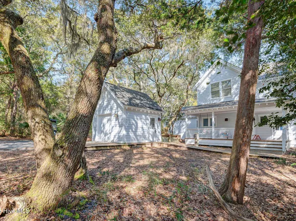 57 Fort Holmes Trail, Bald Head Island, NC 28461