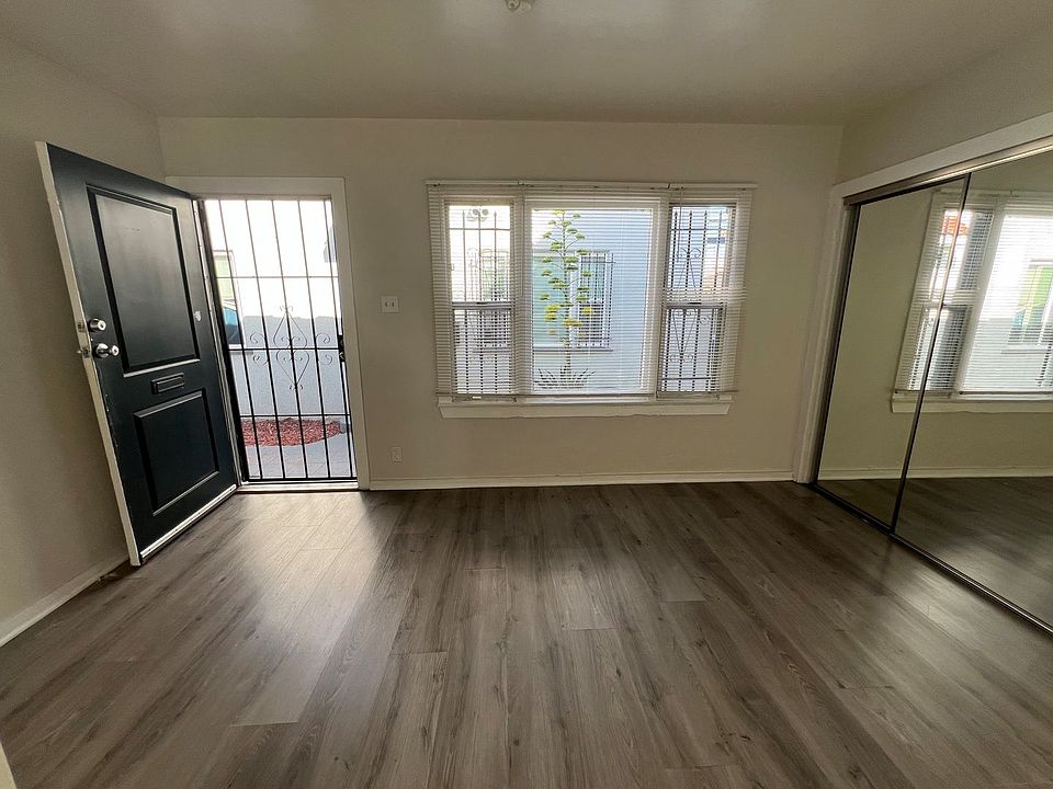 1st image of 536 W 48th St #542-1/2