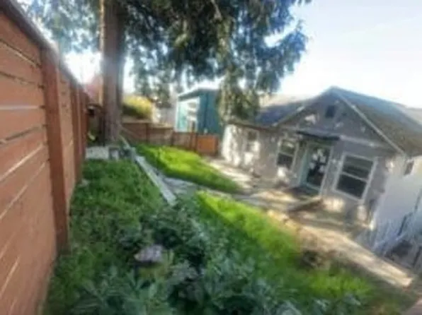 5903 19th Ave S, Seattle, WA 98108