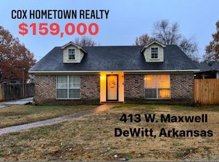 413 W Maxwell St, Dewitt, AR 72042