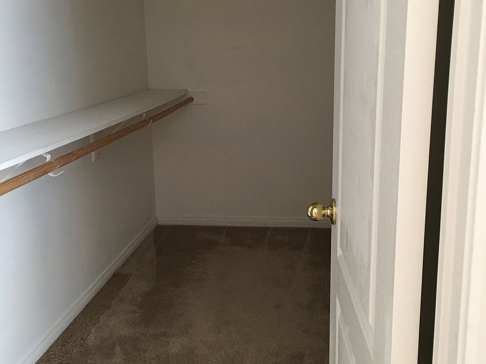 Walk in Closet