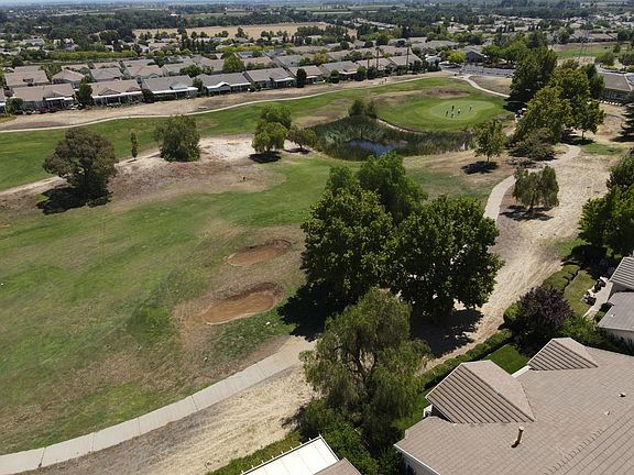 4th image of 729 Richardson Dr