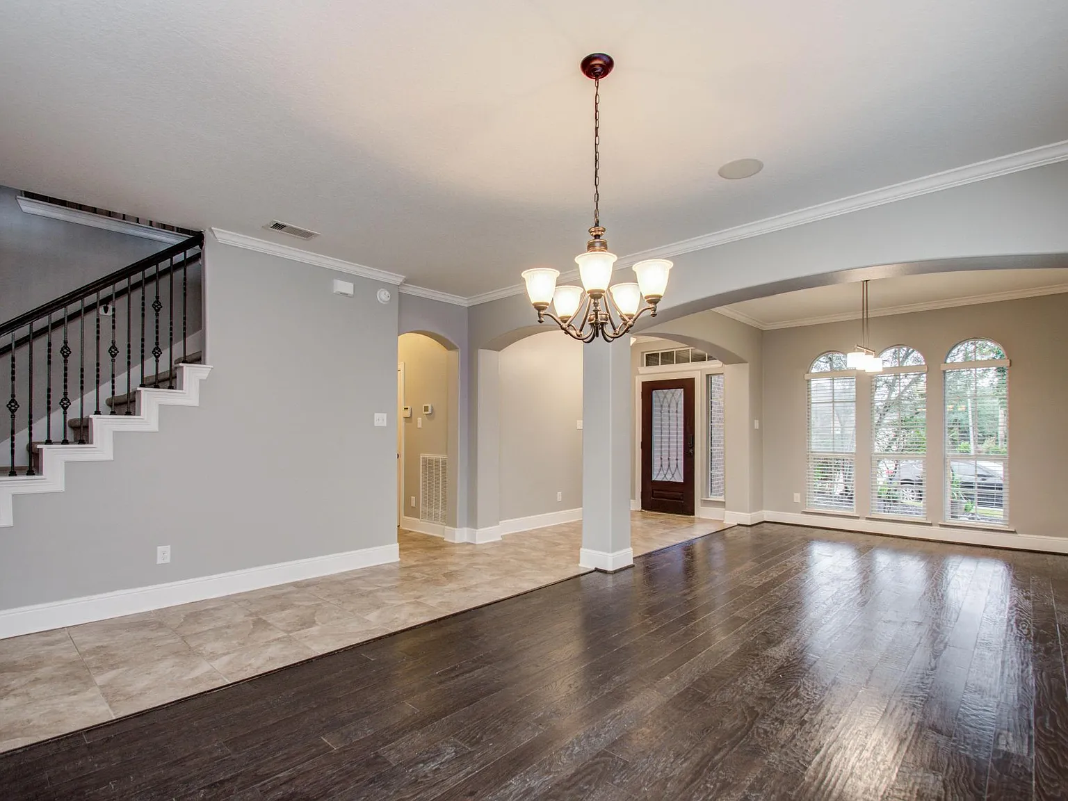 3529 Firenze Dr — Photo 2