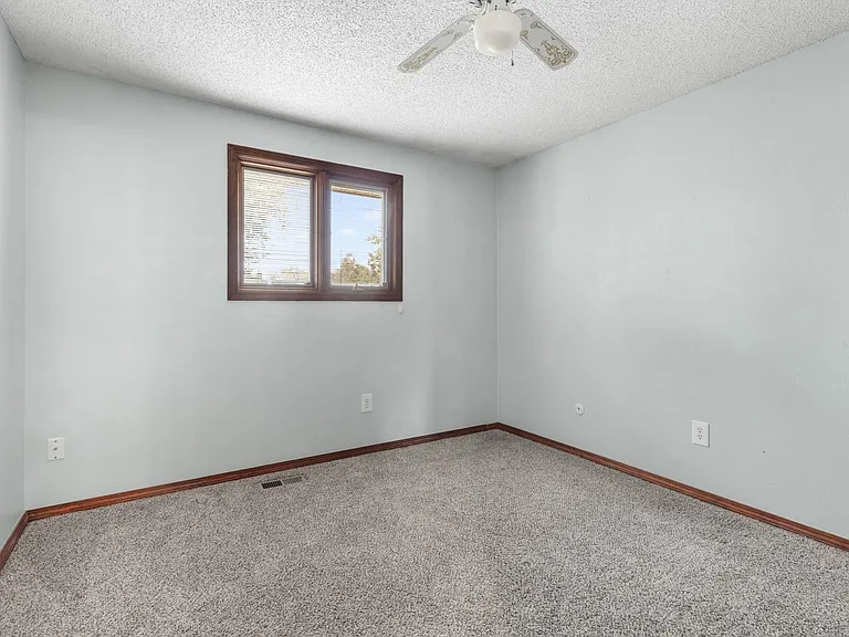 6893 Gray Cir — Photo 17