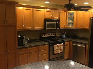 8636 Grand Ave APT 2C, River Grove, IL 60171