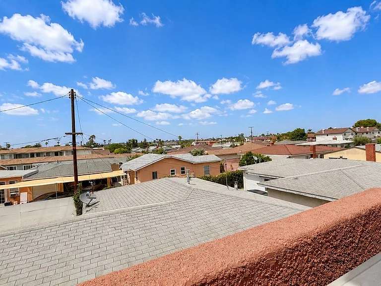 14714 S Budlong Ave #4 — Photo 34