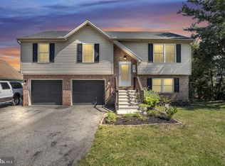 91 Lake Meade Dr, East Berlin, PA 17316