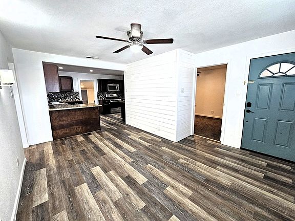 5th image of 202 Waverly Dr