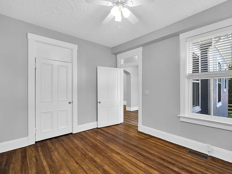 5618 Whitney Pl #1 — Photo 19