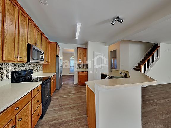 4th image of 6108 The Meadows Ln