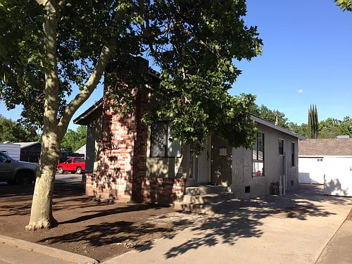 307 C St Photo 1