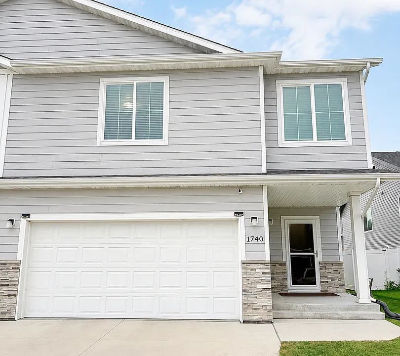 1740 Tobi Ln