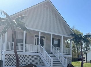 8147 Hog Neck Rd, Pasadena, MD 21122