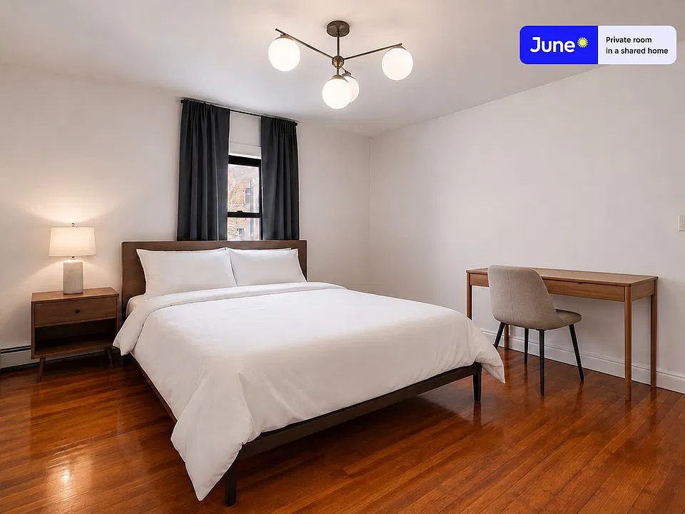 132 Chiswick Rd #2C