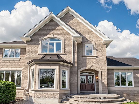 2nd image of 2159 Rodick Rd