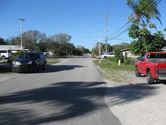 4th image of 4290 31st Ave