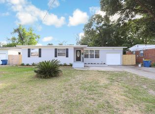 2534 Caladium Rd, Jacksonville, FL 32211