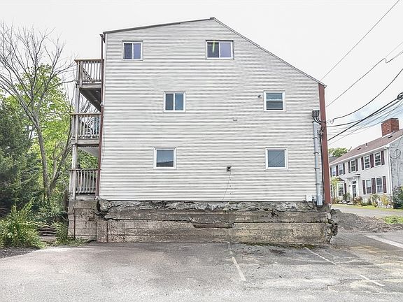 3rd image of 5-9 Boardman St #5