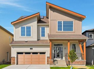 44 S Carringwood Rise NW, Calgary, AB T3P2B2