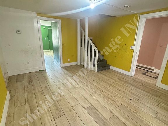 4th image of 53A Lander St #1