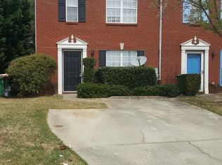 5845 Strathmoor Manor Cir, Lithonia, GA 30058