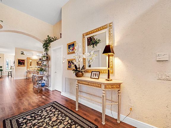 3rd image of 11383 Deleon Cir