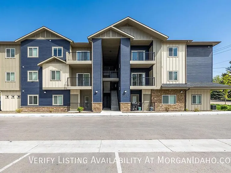 1021 S Elder St #302 — Photo 1