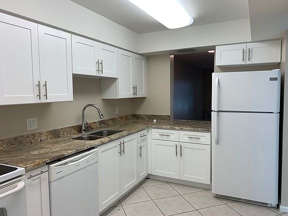 2nd image of 3615 NE 22nd Ave