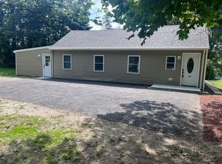 23 Bennett Ln, Lancaster, MA 01523