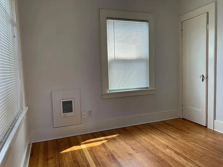 7333 N Fenwick Ave #A — Photo 9
