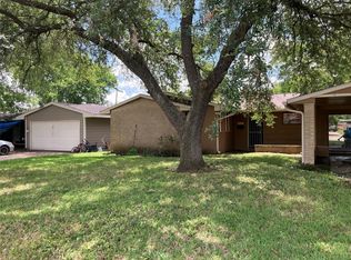 5711 Darlinghurst Dr, Houston, TX 77085