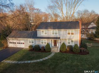 845 Mountain Laurel Rd, Fairfield, CT 06824