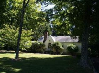 581 Haverstraw Rd, Montebello, NY 10901