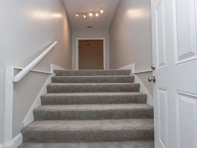 3873 King Edward Trl SW — Photo 25