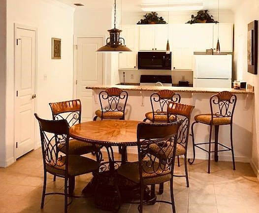 2nd image of 105 E Tarpon St #9