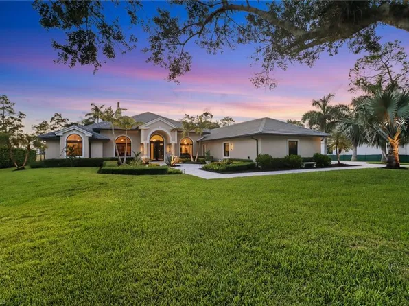 12901 Valewood DR, NAPLES, FL 34119