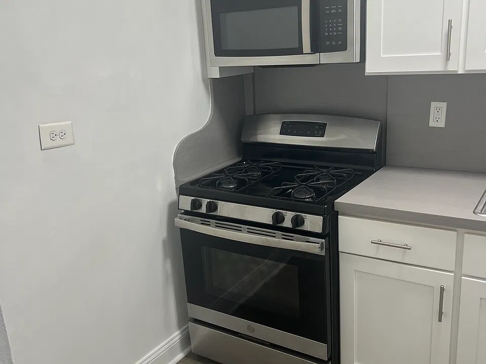 3323 Nostrand Ave #3E