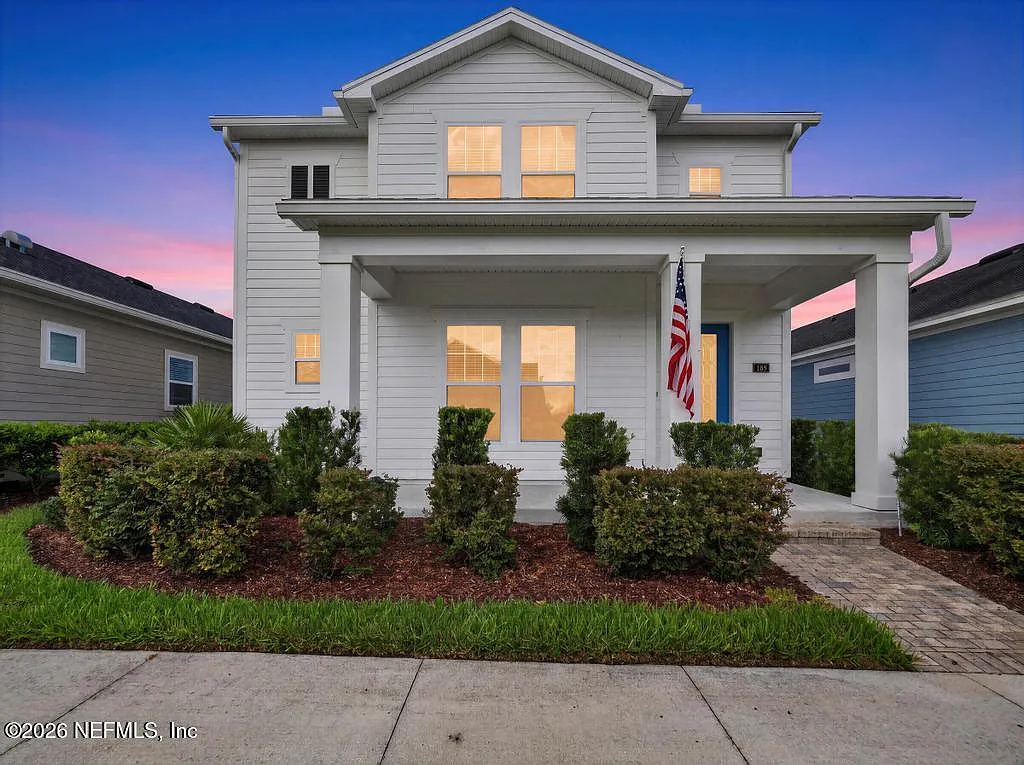 4 bed, 3.0 bath, 2247 sqft, $3,200 — Photo 2