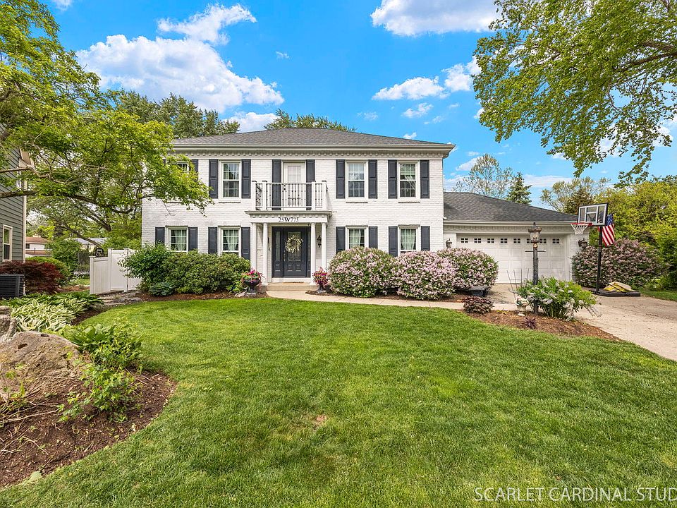 1st image of 25W773 Sunnyridge Ct