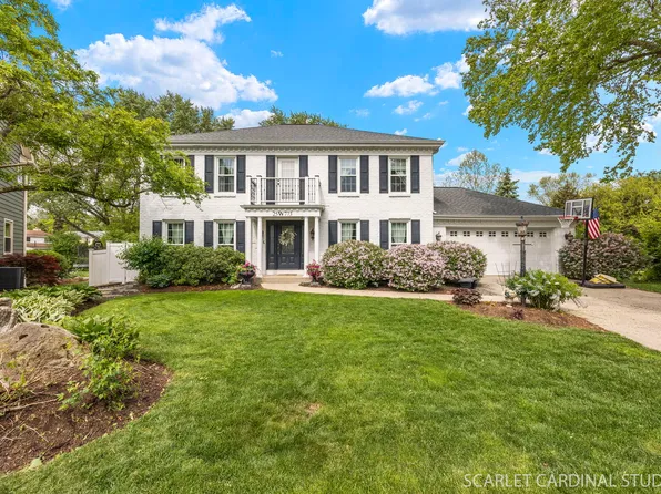 25W773 Sunnyridge Ct, Wheaton, IL 60189