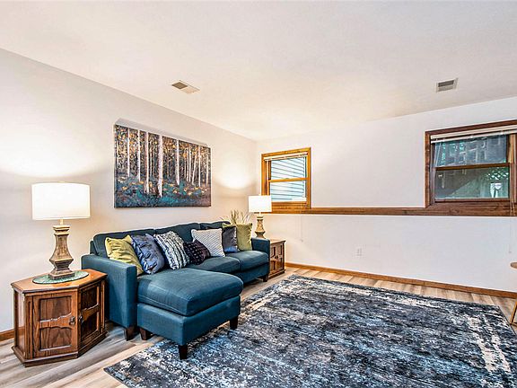 3rd image of 2352 Highland View Dr SE #2