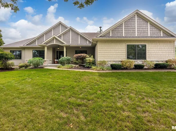 2571 N 2000th Ave, Coal Valley, IL 61240