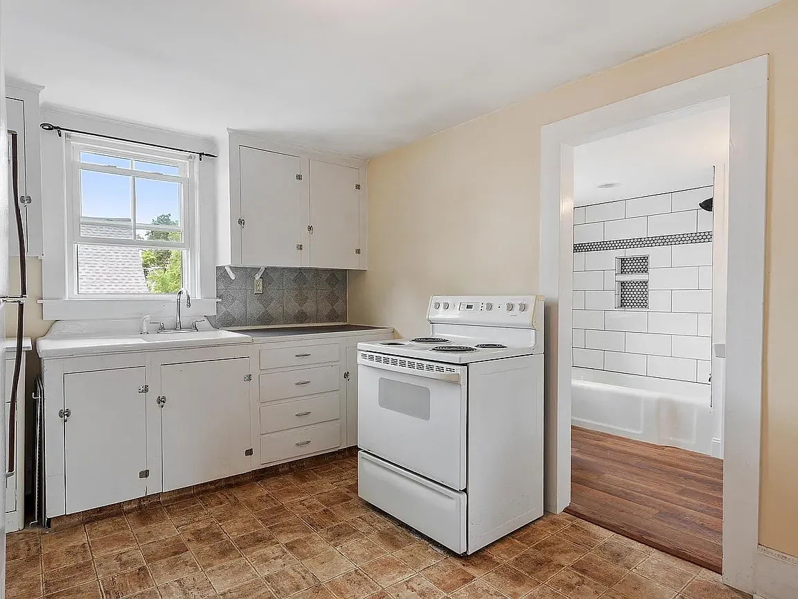 1 bed, 643 sqft, $2,200 — Photo 4