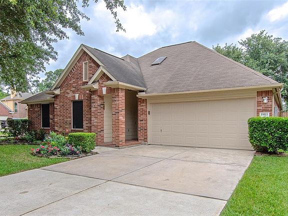 4th image of 19111 Milloak Dr