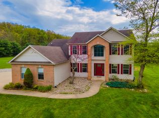 23589 Us Highway 12, Edwardsburg, MI 49112