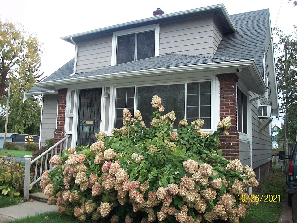 11715 Rutland Ave. (Family Home) off Eddy Rd near I-90 Glenville/ Bratenhal area