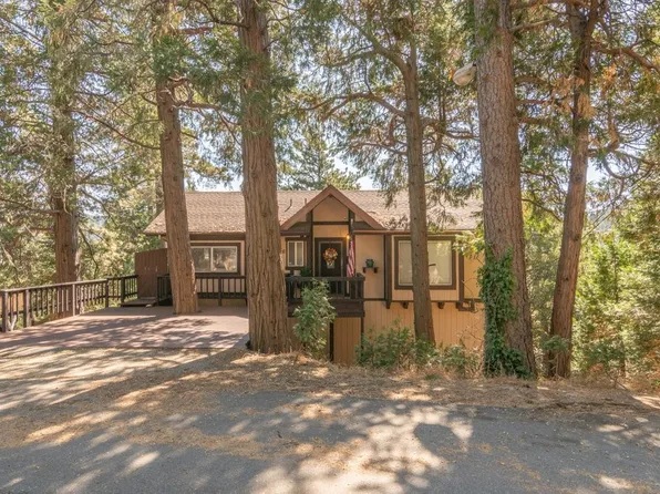 24556 Altdorf Dr, Crestline, CA 92325