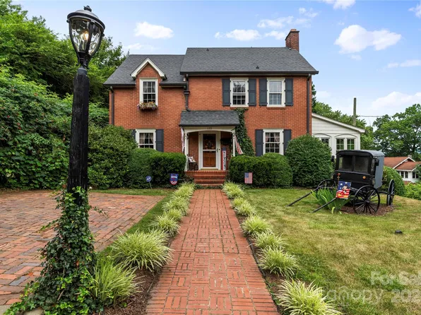 112 Mears Ave, Canton, NC 28716