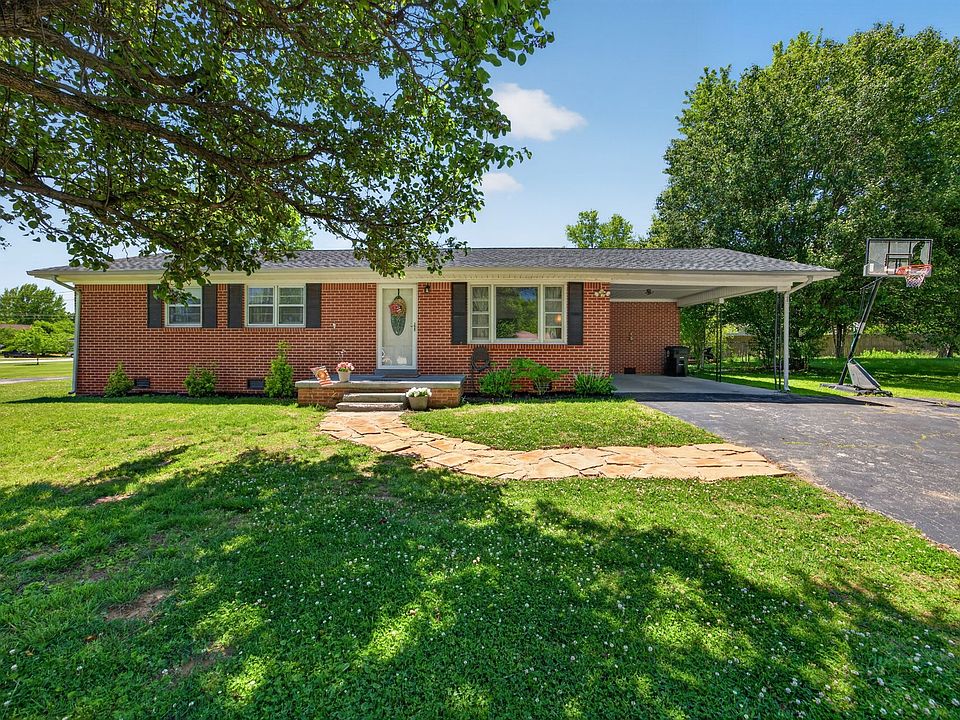 1st image of 149 Joy Ln